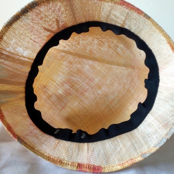 Handmade straw hat - Picture 6 of 7